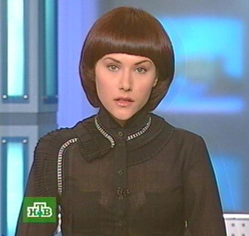 Лилия Гильдеева - ведущая НТВ, похожая на Жанну Дарк. Обладает этакой брутальной сексуальностью и красивыми глазами